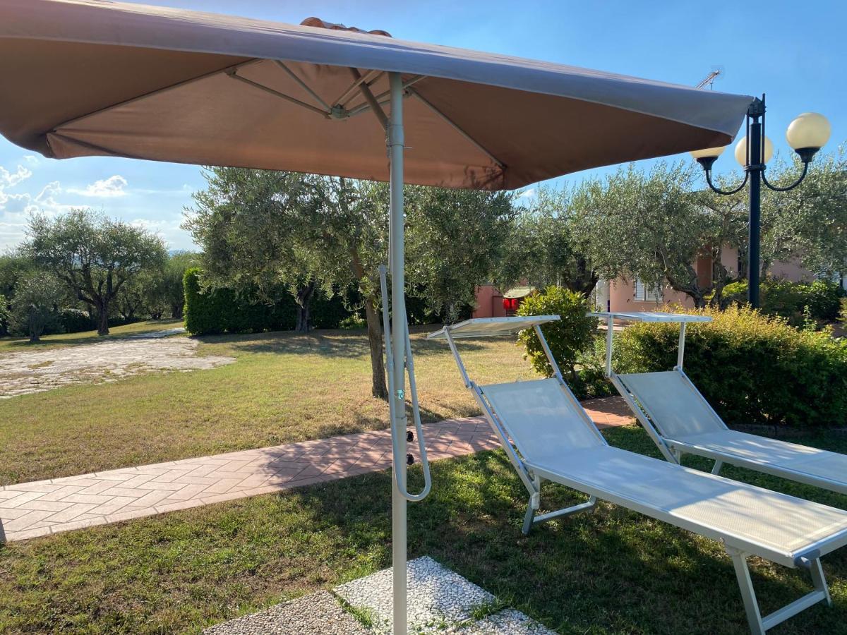 Flowers & Garden Apartment Con Vista Lago Manerba del Garda Εξωτερικό φωτογραφία