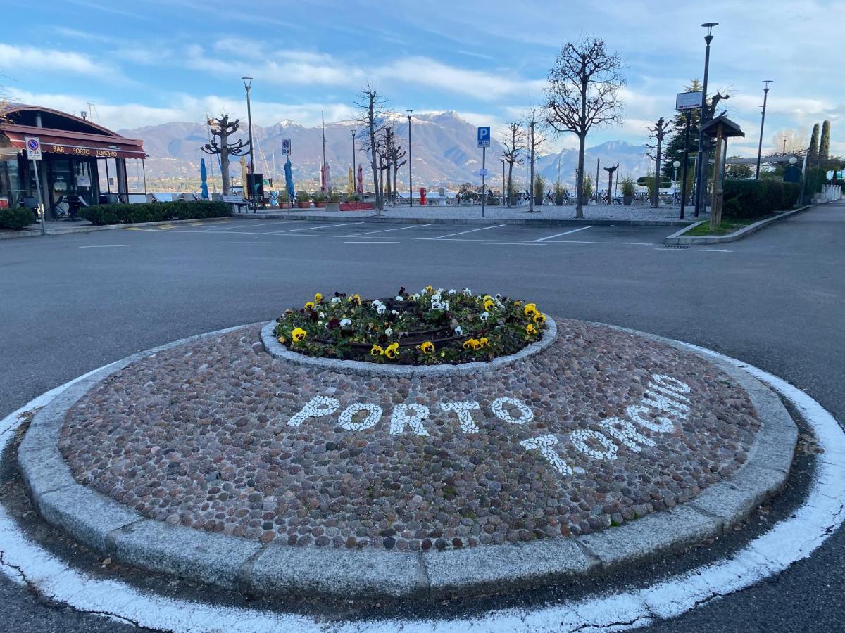 Flowers & Garden Apartment Con Vista Lago Manerba del Garda Εξωτερικό φωτογραφία