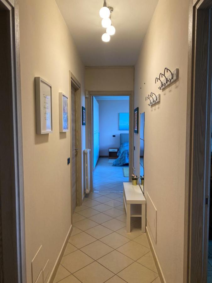 Flowers & Garden Apartment Con Vista Lago Manerba del Garda Εξωτερικό φωτογραφία